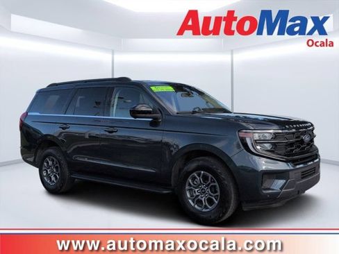 Used 2025 Ford Expedition Active RWD image 1