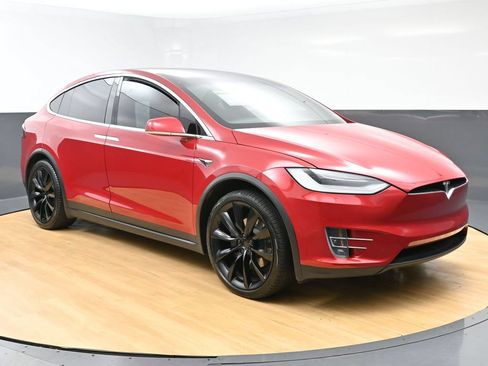 Used 2021 Tesla Model X Long Range AWD/4WD image 2