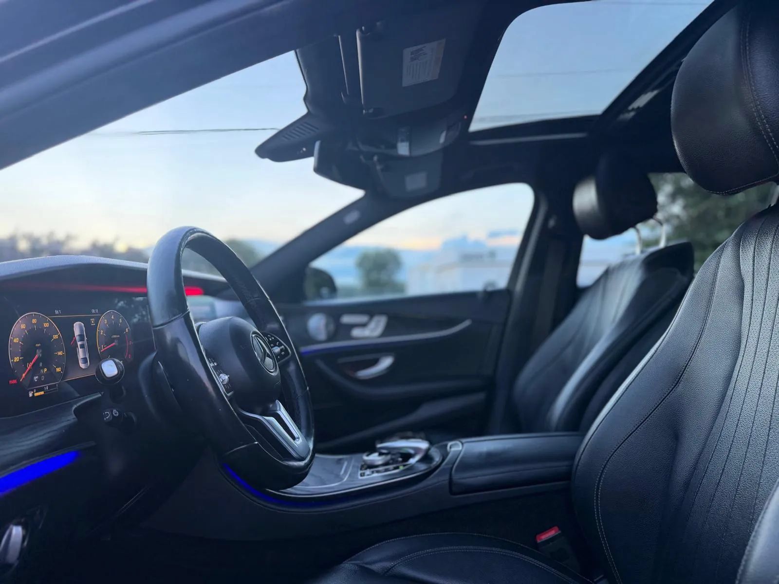 Used 2019 Mercedes-Benz E 300 4MATIC w/ Premium 1 Package image 29