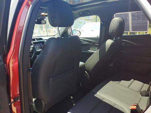 Used 2023 Chevrolet TrailBlazer RS w/ Sun and Liftgate Package FWD image 16