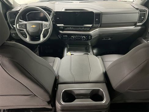 New 2026 Chevrolet Silverado 3500 LT w/ Convenience Package image 8