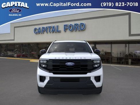 New 2026 Ford Expedition Max Active AWD/4WD image 6