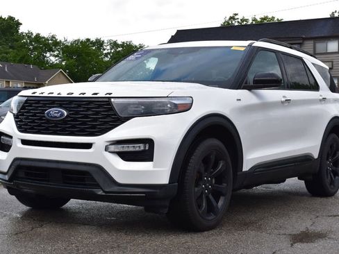 Certified 2024 Ford Explorer ST-Line w/ Class IV Trailer Tow Package AWD/4WD image 1