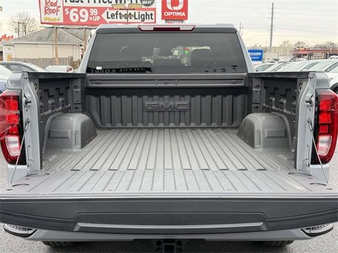 Used 2024 GMC Sierra 1500 Elevation image 10