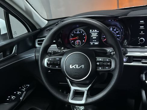 Used 2023 Kia K5 LXS FWD image 26