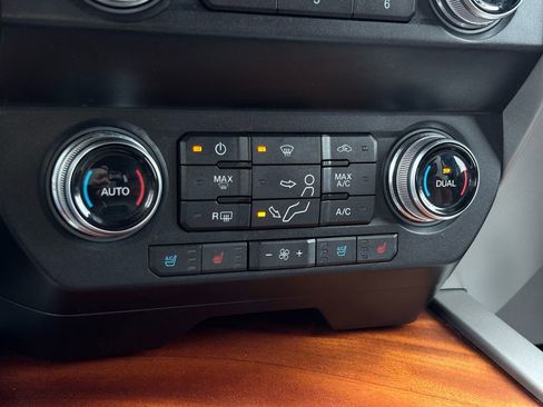 Used 2019 Ford F350 King Ranch w/ King Ranch Ultimate Package AWD/4WD image 44