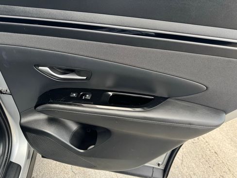 Used 2023 Hyundai Tucson Limited image 17