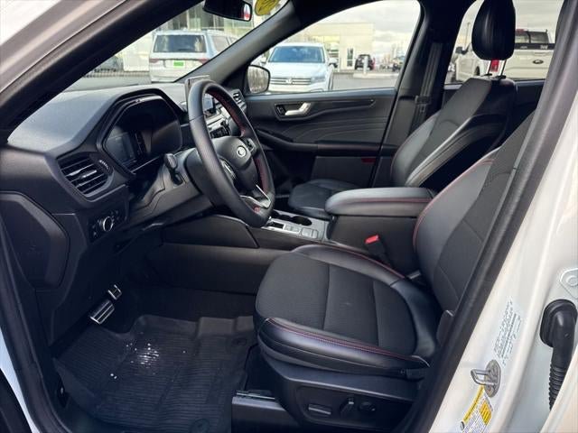 Used 2023 Ford Escape ST-Line w/ Equipment Group 301A FWD image 15