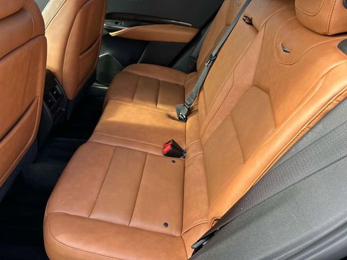 Certified 2023 Cadillac XT4 Premium Luxury w/ Enhanced Visibility Package image 20