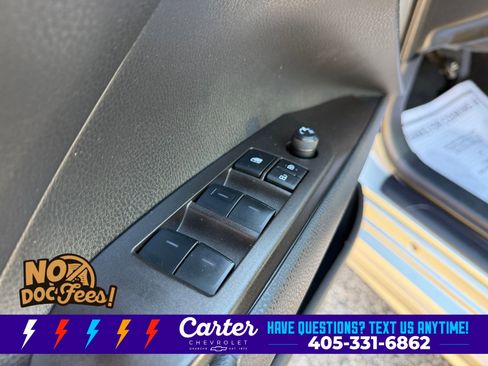 Used 2023 Toyota Camry SE FWD image 16