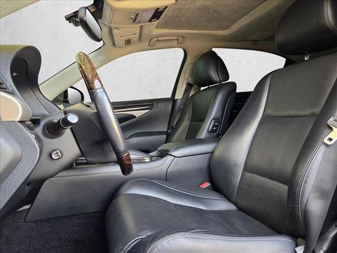 Used 2014 Lexus LS 460 L RWD image 10