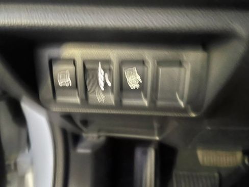 Used 2024 Subaru Outback Limited image 23