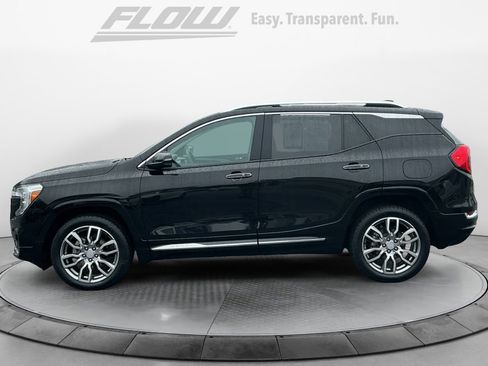 Used 2024 GMC Terrain Denali image 5