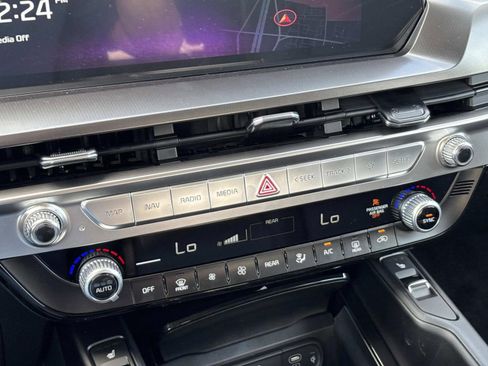 New 2025 Kia Telluride S image 29