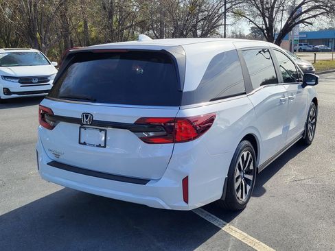 New 2026 Honda Odyssey EX-L image 2