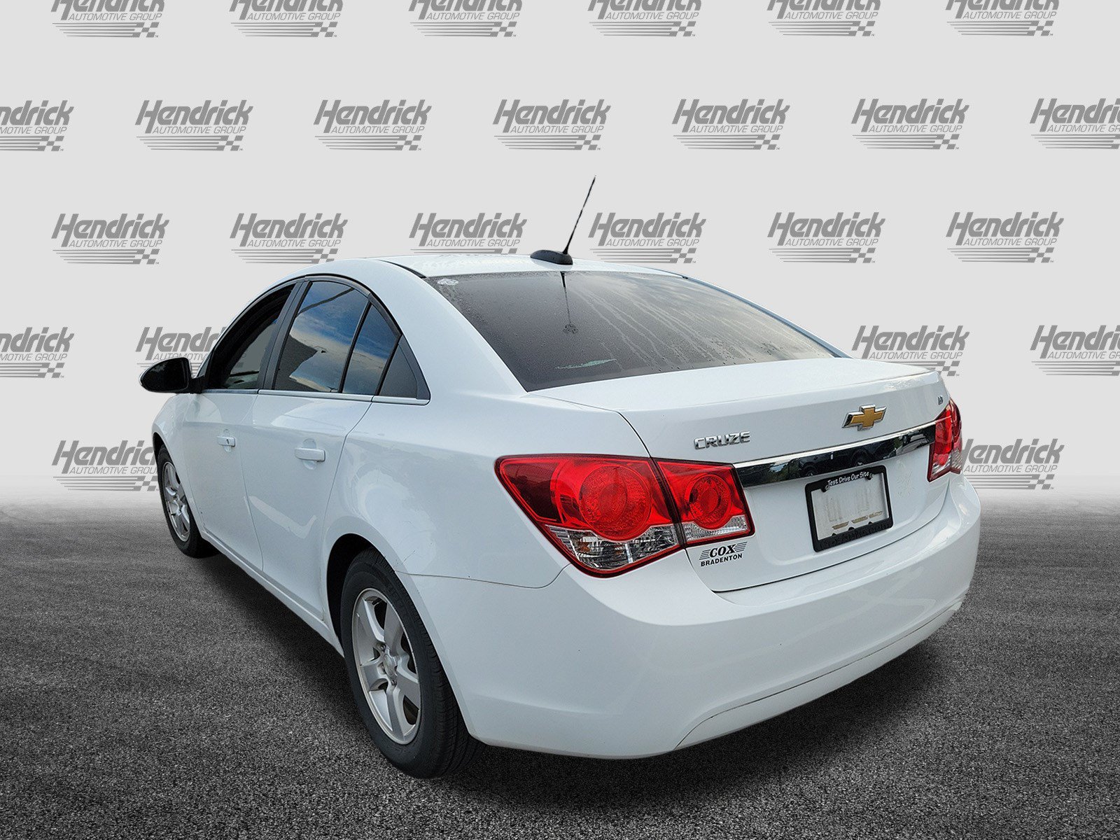 Used 2016 Chevrolet Cruze LT FWD image 8