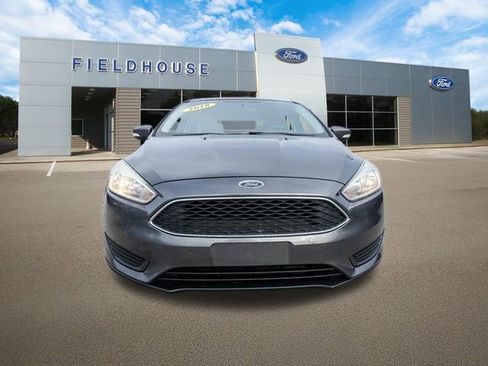 Used 2018 Ford Focus SE w/ SE Winter Package image 7