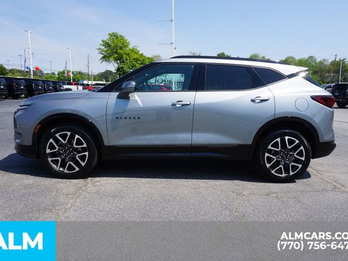 Used 2025 Chevrolet Blazer RS FWD image 10