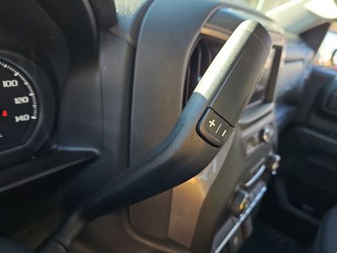 Used 2020 Chevrolet Silverado 1500 Custom w/ Custom Value Package image 15