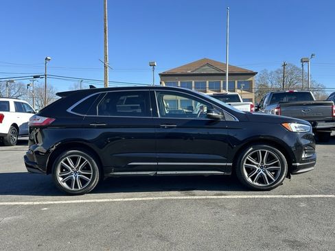 Used 2019 Ford Edge Titanium w/ Equipment Group 301A image 11