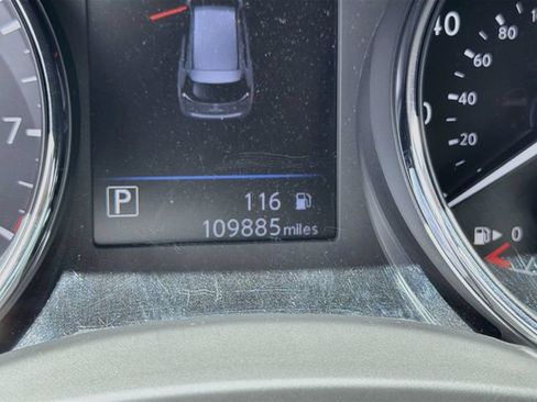 Used 2019 Nissan Rogue SV w/ Premium Package FWD image 38