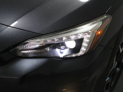 Used 2018 Subaru Crosstrek 2.0i Limited image 50