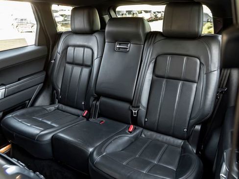 Used 2020 Land Rover Range Rover Sport HSE image 21