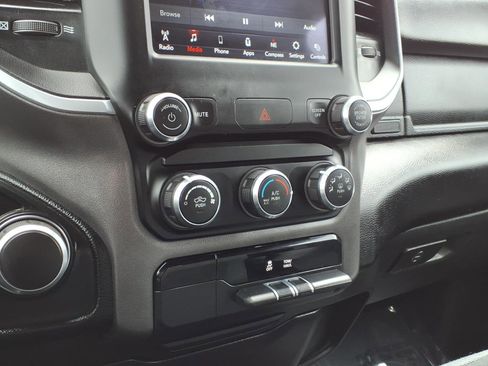 Used 2021 RAM 1500 Big Horn image 20