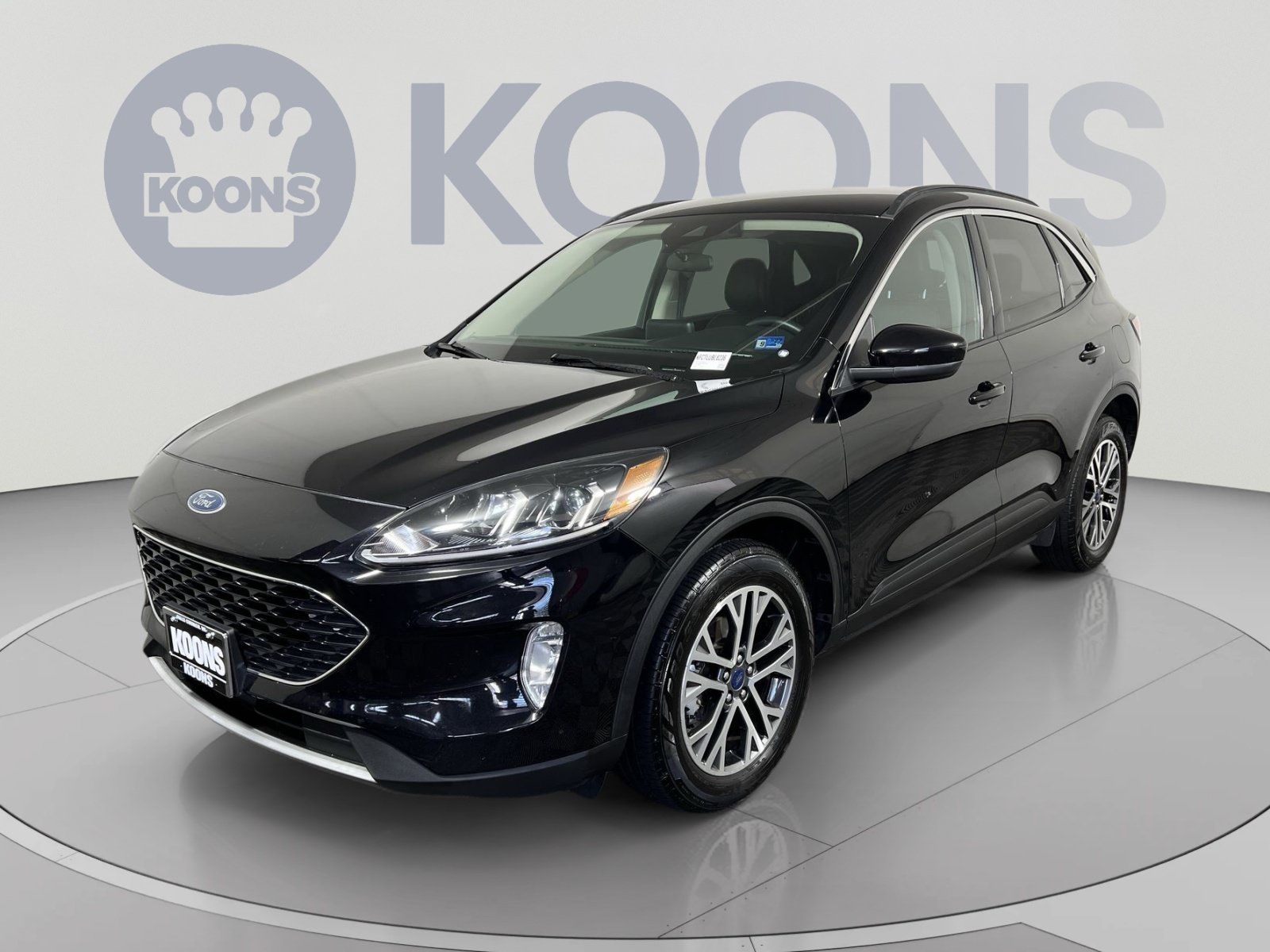 Used 2020 Ford Escape SEL AWD/4WD image 1