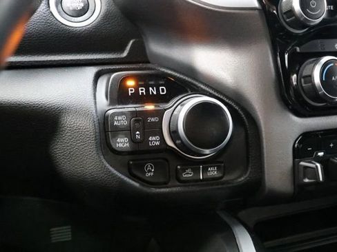 Used 2023 RAM 1500 Big Horn AWD/4WD image 23