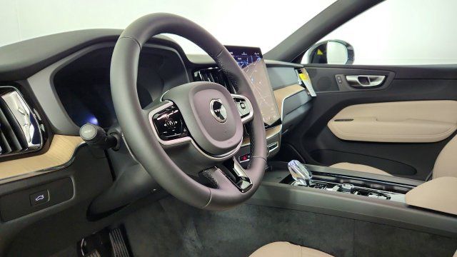 Certified 2026 Volvo XC60 B5 Plus w/ Protection Package Premier AWD/4WD image 12