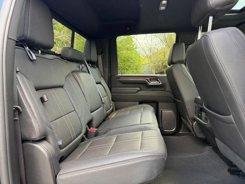 Used 2024 Chevrolet Silverado 2500 High Country w/ High Country Premium Package image 18