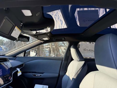 New 2026 Lexus RZ 450e Premium image 16