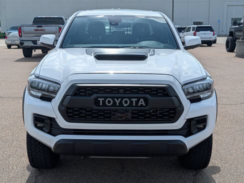 Used 2022 Toyota Tacoma TRD Pro AWD/4WD image 8