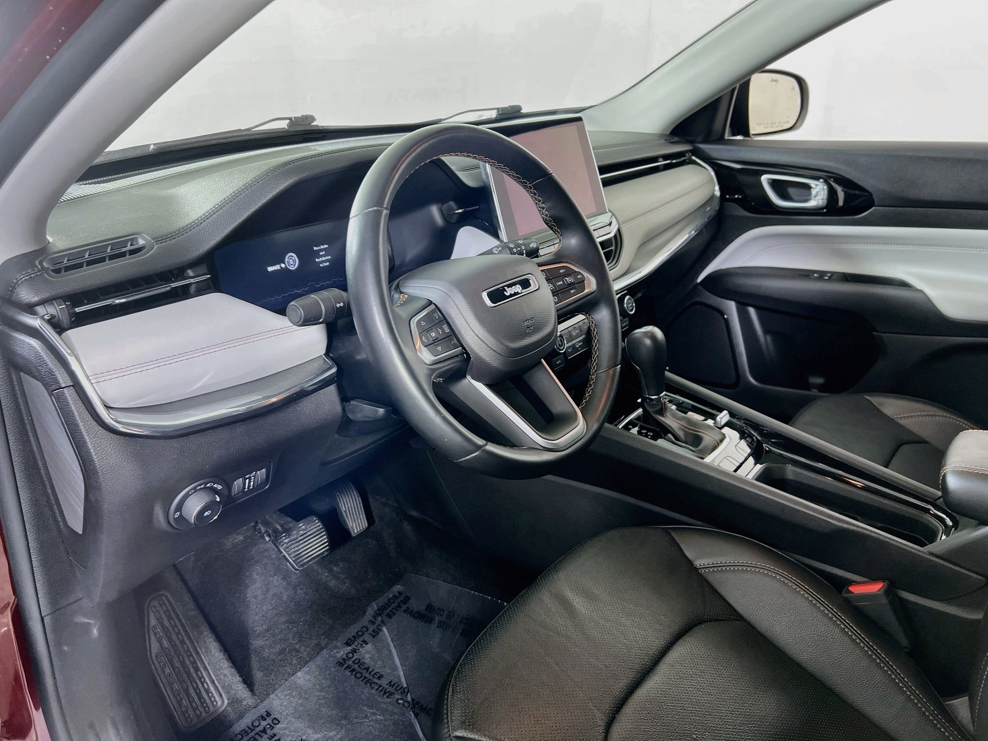 Used 2022 Jeep Compass Limited w/ Elite Group AWD/4WD image 9
