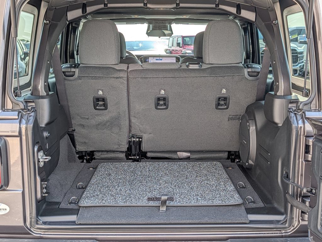 New 2026 Jeep Wrangler Unlimited Sport AWD/4WD image 7