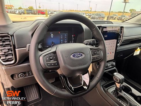 New 2025 Ford Ranger XLT w/ Equipment Group 301A High image 15