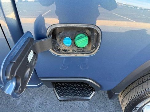 Used 2025 Chevrolet Silverado 3500 LTZ image 18