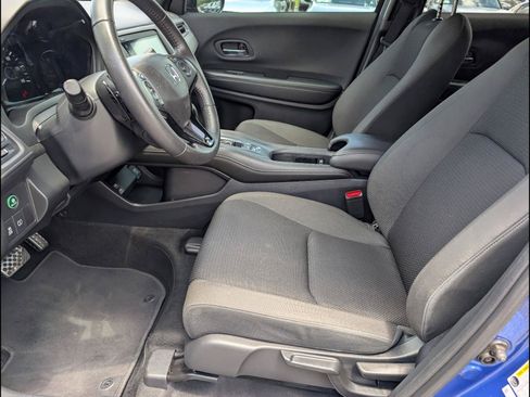 Certified 2021 Honda HR-V Sport image 9