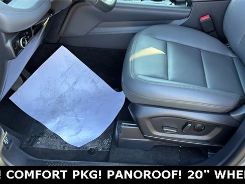 New 2025 Ford Explorer Active w/ Active Comfort Package image 23