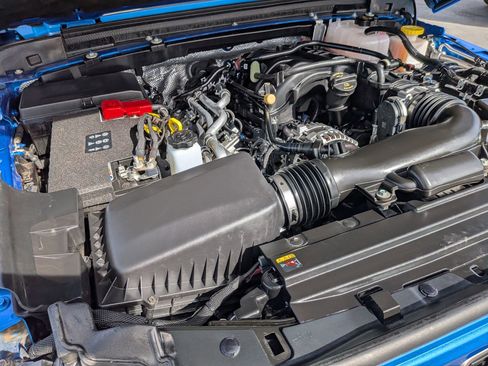 Used 2025 Jeep Gladiator Mojave w/ Convenience Group image 37