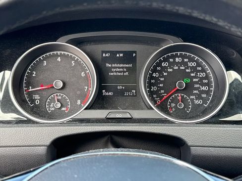 Used 2015 Volkswagen Golf SEL FWD image 26