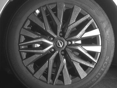 Used 2025 Nissan Altima 2.5 SV image 12