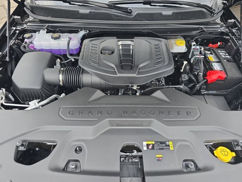 New 2026 Jeep Grand Wagoneer 2WD image 33