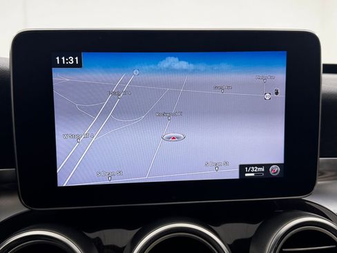 Used 2018 Mercedes-Benz C 300 4MATIC Sedan image 19