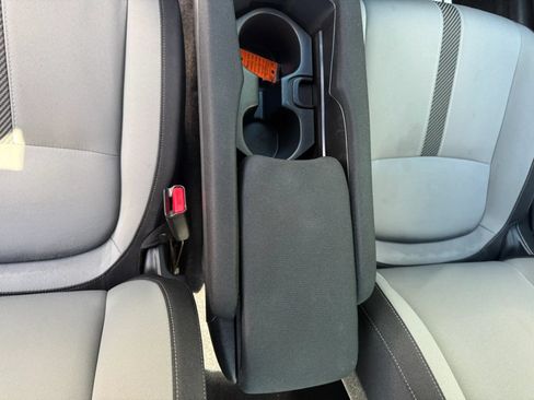 Used 2016 Honda Civic EX-T image 22
