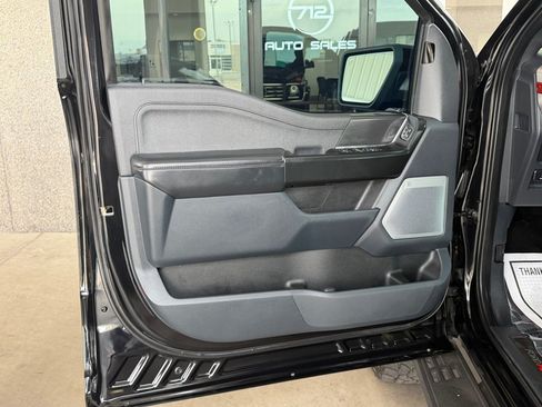 Used 2022 Ford F150 Raptor w/ Equipment Group 801A High AWD/4WD image 19