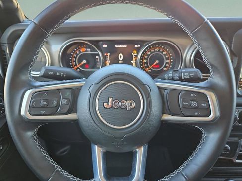 Certified 2021 Jeep Wrangler Unlimited Sahara image 21