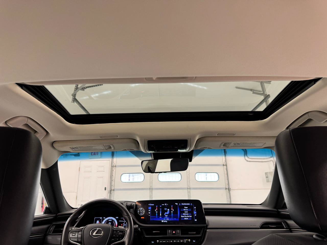 Used 2022 Lexus ES 350 w/ Premium Package FWD image 26