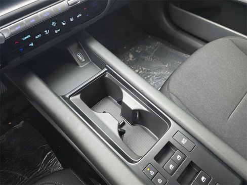 New 2025 Hyundai Ioniq 6 SE image 25